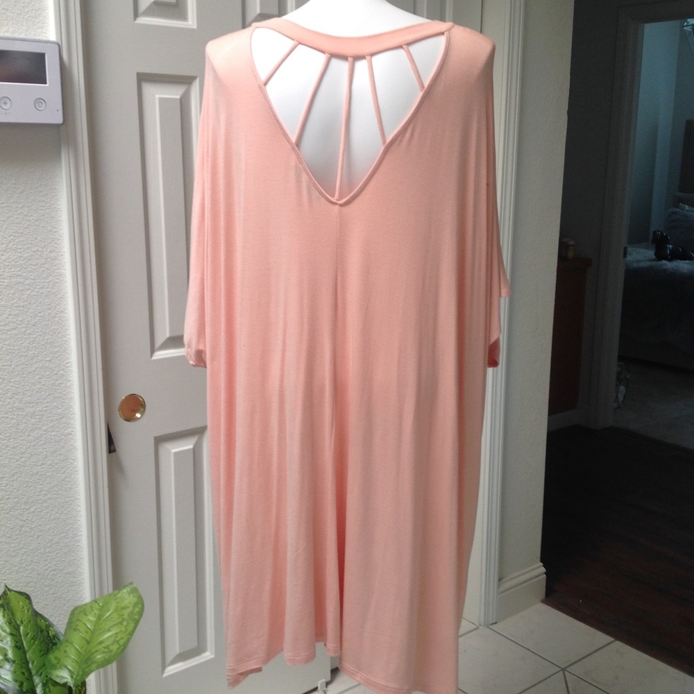 Dress - Picture 3 of 3